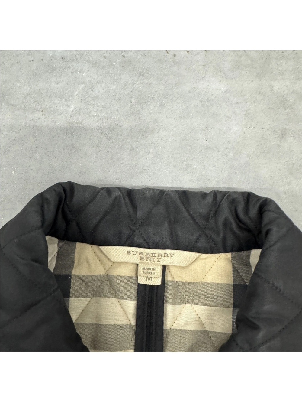 Burberry quilted jacket - Picture 4 of 7